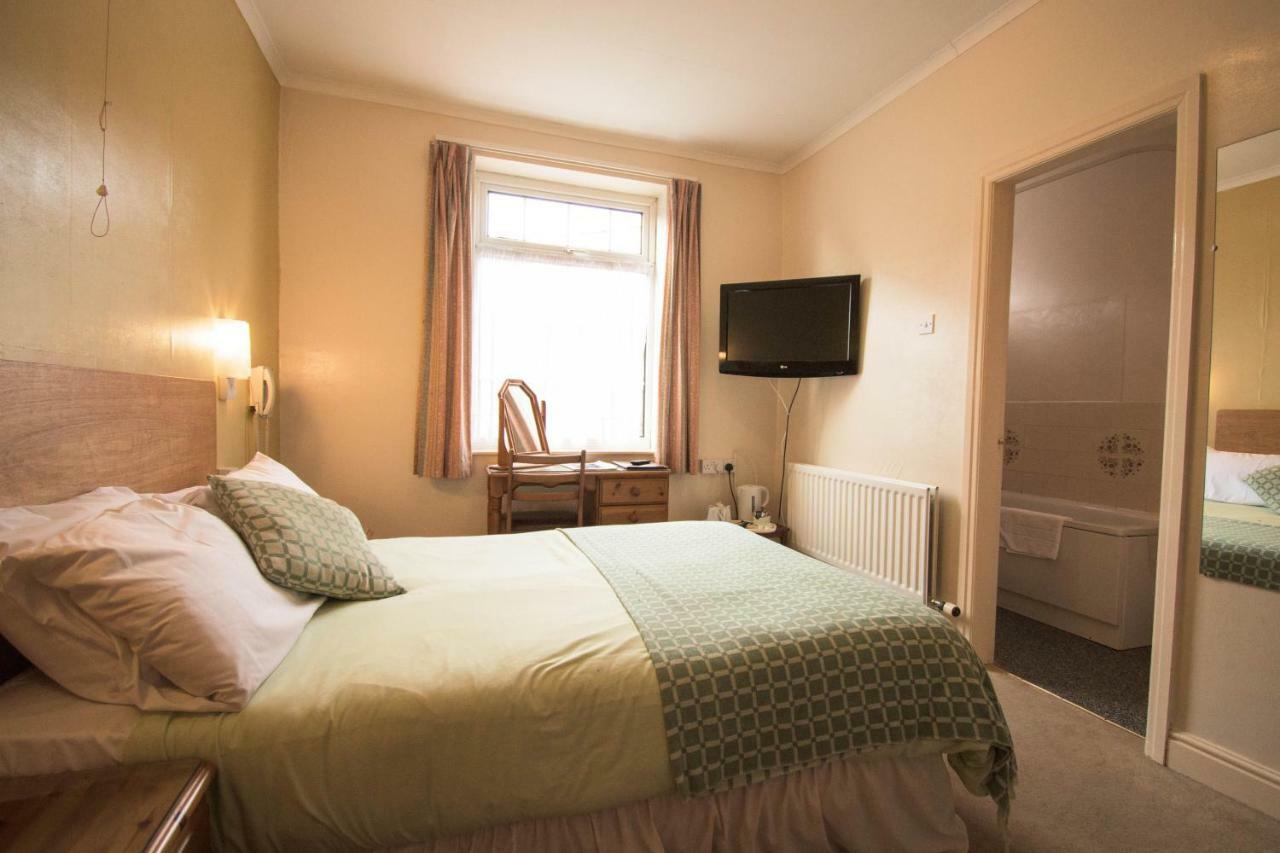 Pinegrove Hotel Carlisle  Ngoại thất bức ảnh